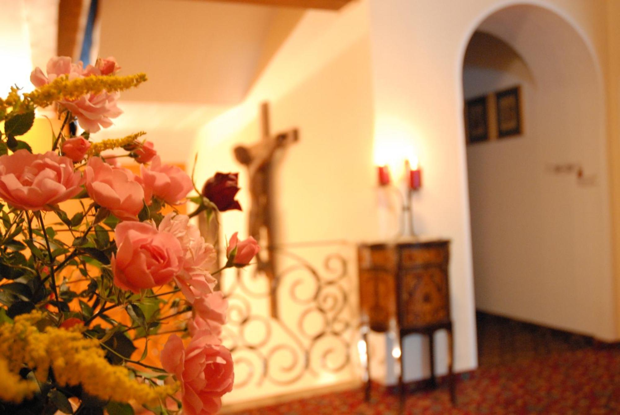 Hotel B&B Gasthof Zur Linde Rio di Pusteria Exterior photo